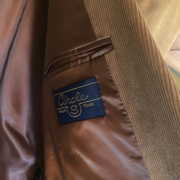 NOT AVAILABLE - Picture 2 of 5